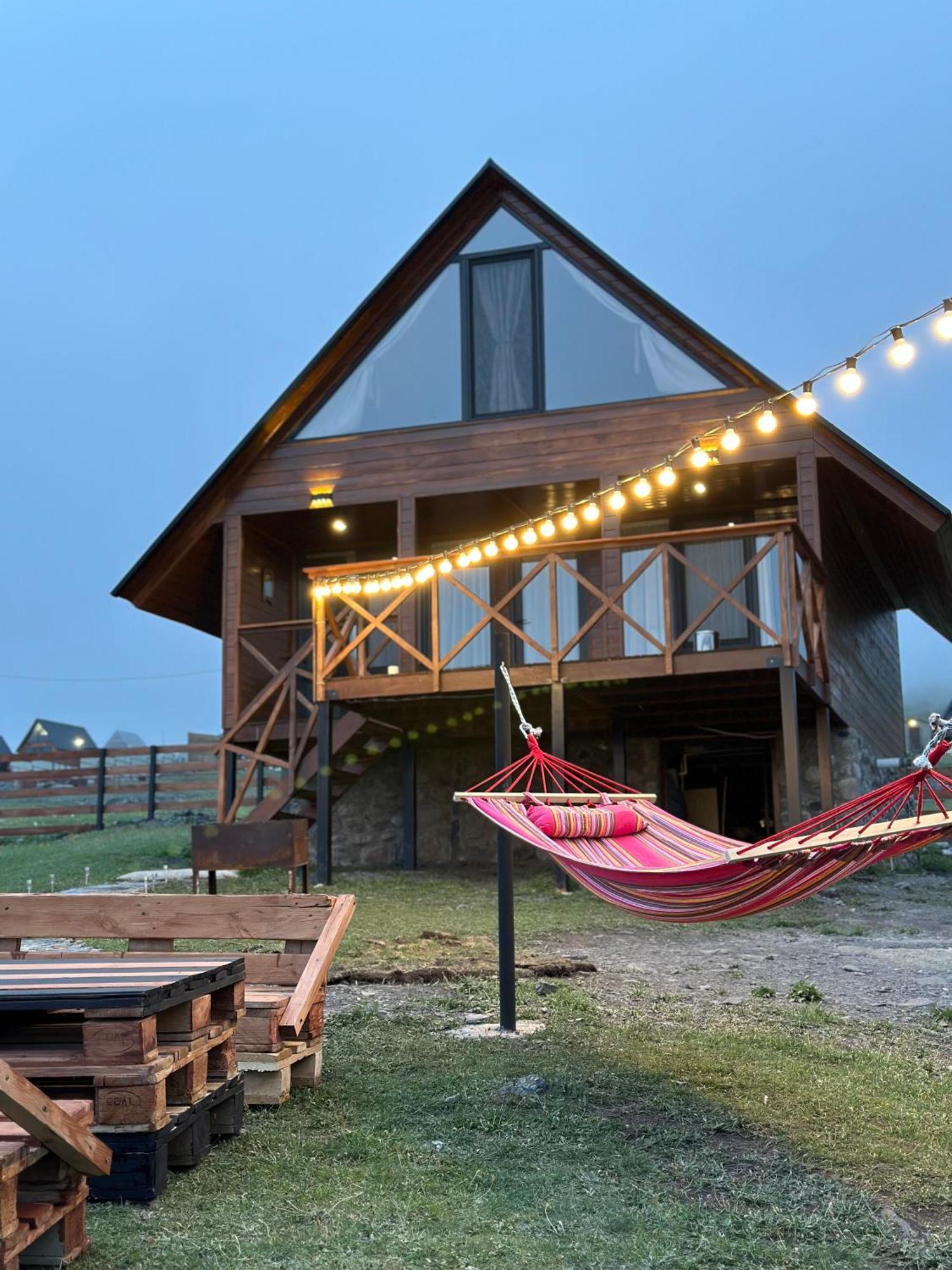 Cottage Mtachy Stepantsminda Exterior photo